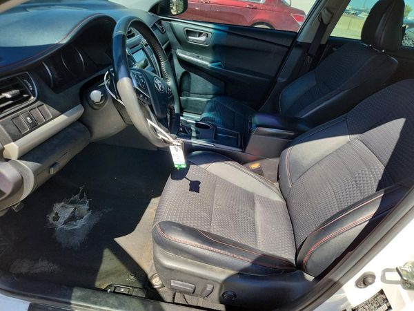 2015 TOYOTA CAMRY