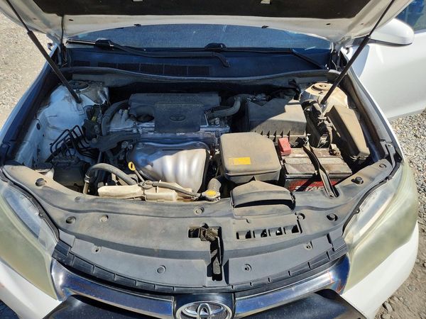 2015 TOYOTA CAMRY