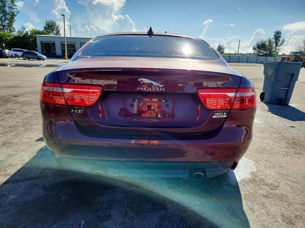 2017 JAGUAR XE — DIRR