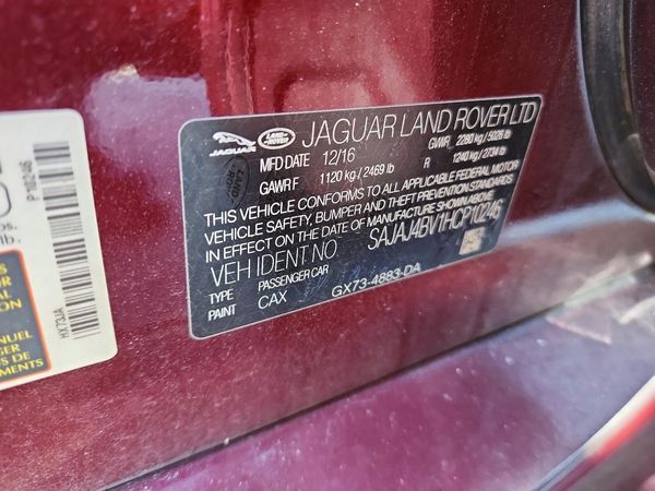2017 JAGUAR XE — VINS