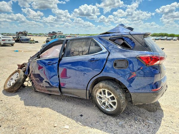 2022 CHEVROLET EQUINOX LT (1LT) — DSRA