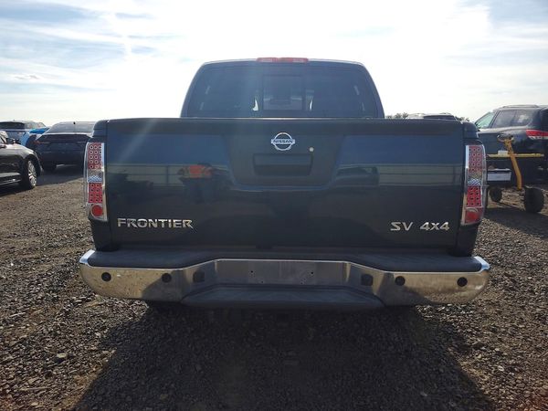 2018 NISSAN FRONTIER