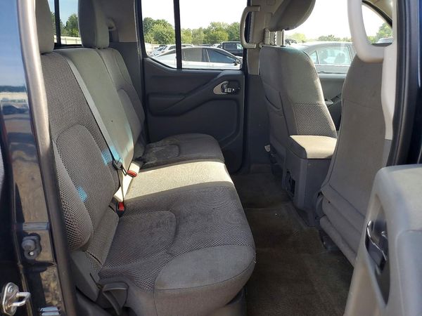 2018 NISSAN FRONTIER