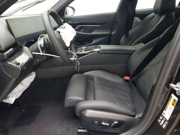 2026 BMW 5 SERIES xDrive — DENT