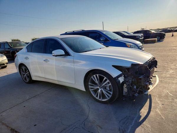 2018 INFINITI Q50