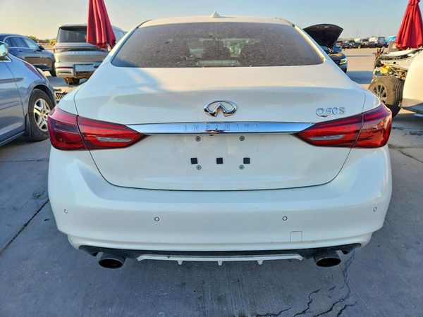 2018 INFINITI Q50