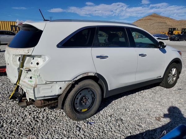 2017 KIA SORENTO