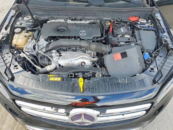 2021 MERCEDES-BENZ GLB-CLASS GLB250-4M — Engine bay