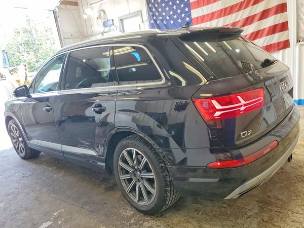 2017 AUDI Q7
