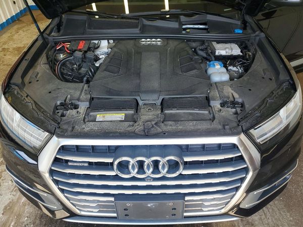 2017 AUDI Q7