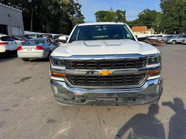 2018 CHEVROLET SILVERADO LT