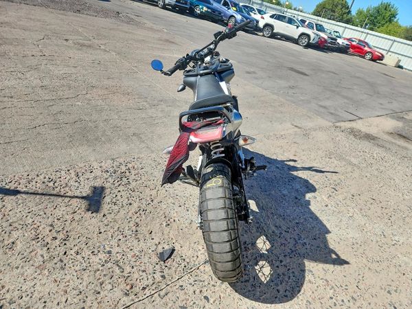 2021 HUSQVARNA VITPILEN 401/SVARTPILEN 401 — DIRR