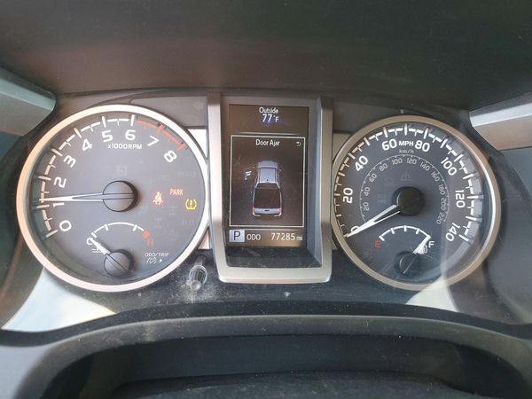 2019 TOYOTA TACOMA SR5
