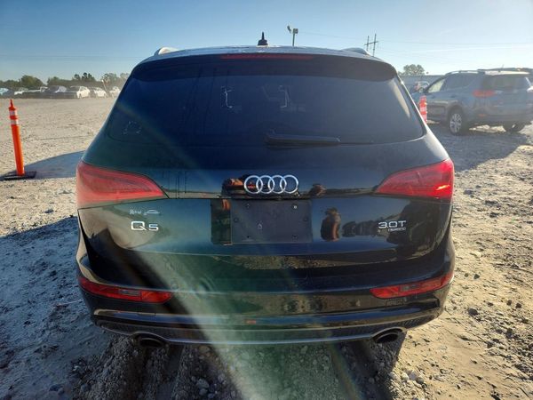 2013 AUDI Q5 Premium Plus — DIRR