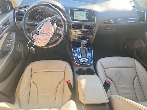 2013 AUDI Q5 Premium Plus — CKPT