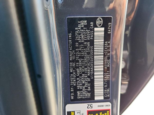 2025 TOYOTA CAMRY