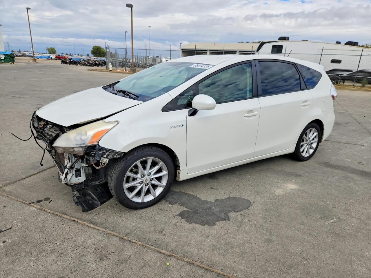 2012 TOYOTA PRIUS — Front 3/4