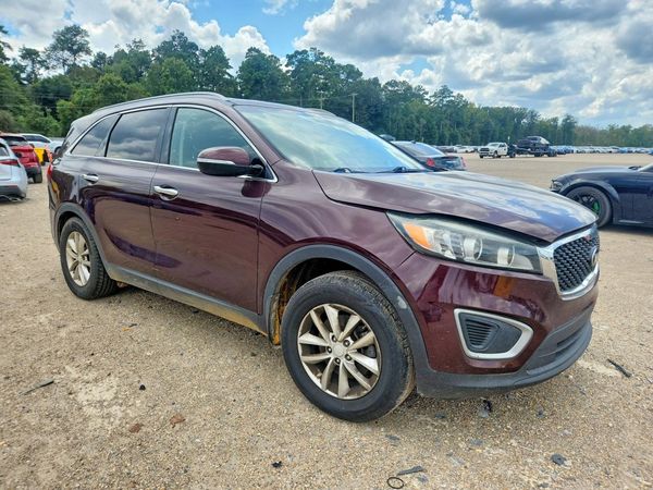 2017 KIA SORENTO L, LX