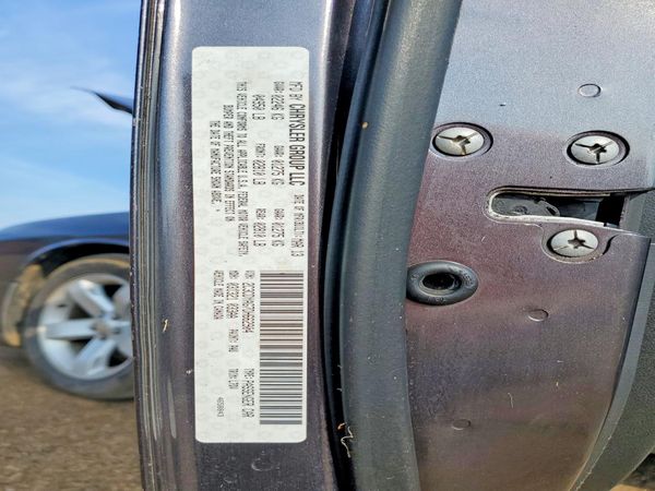 2013 DODGE CHALLENGER Base — VINS