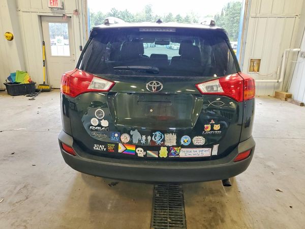 2022 TOYOTA RAV4 High