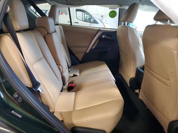 2022 TOYOTA RAV4 High