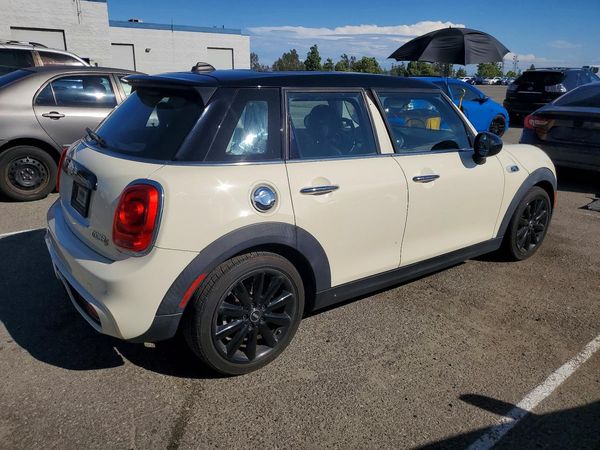 2019 MINI COOPER