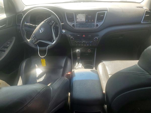 2018 HYUNDAI TUCSON