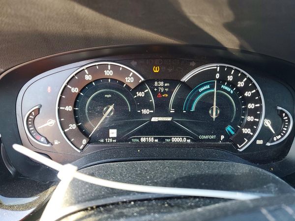 2018 BMW 530E