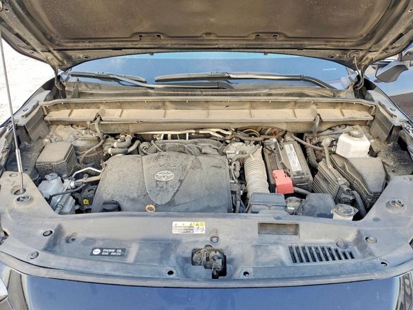 2022 TOYOTA HIGHLANDER
