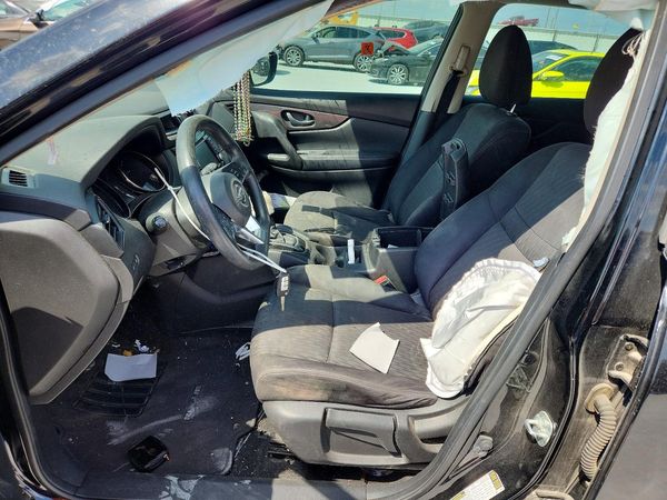 2019 NISSAN ROGUE — DENT