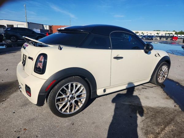 2013 MINI COOPER COUPE