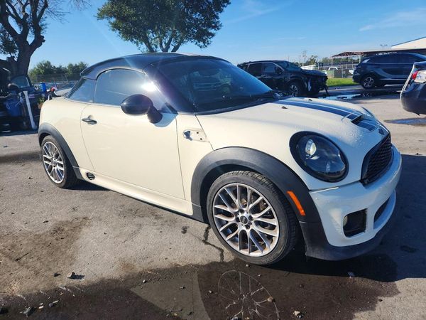 2013 MINI COOPER COUPE