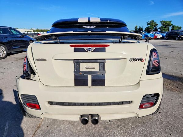 2013 MINI COOPER COUPE