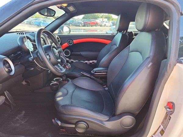 2013 MINI COOPER COUPE