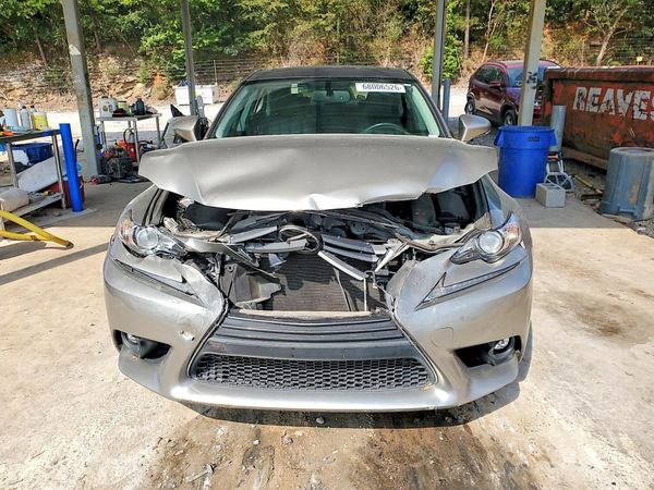 2015 LEXUS IS