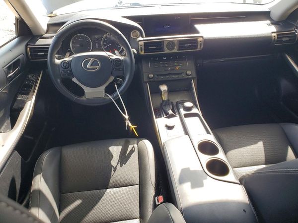 2015 LEXUS IS