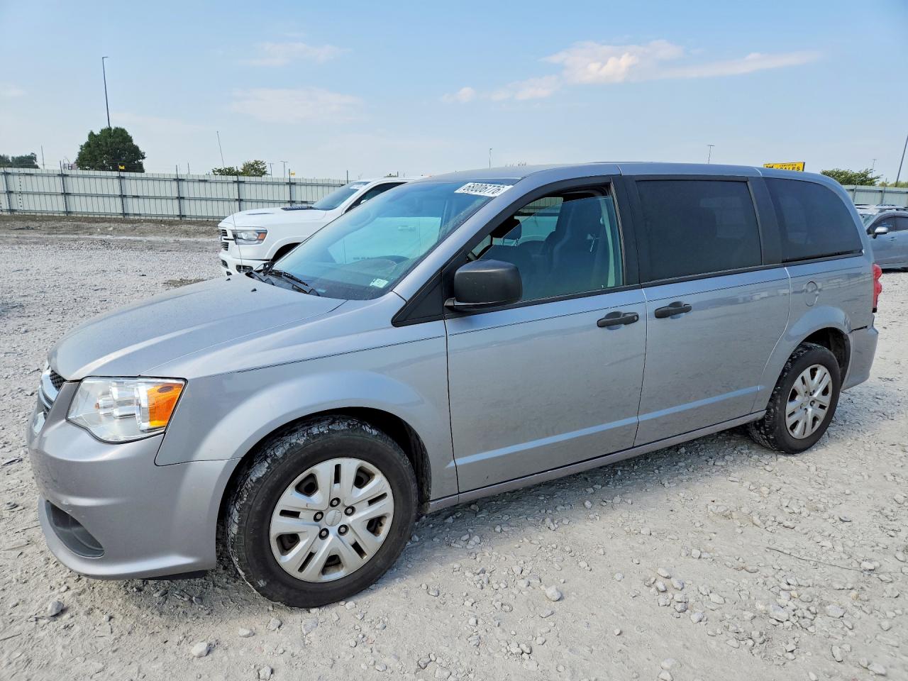 2019 DODGE GRAND CARAVAN SE