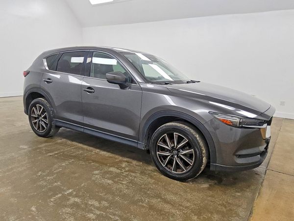 2017 MAZDA CX-5 Grand Touring — Passenger 3/4