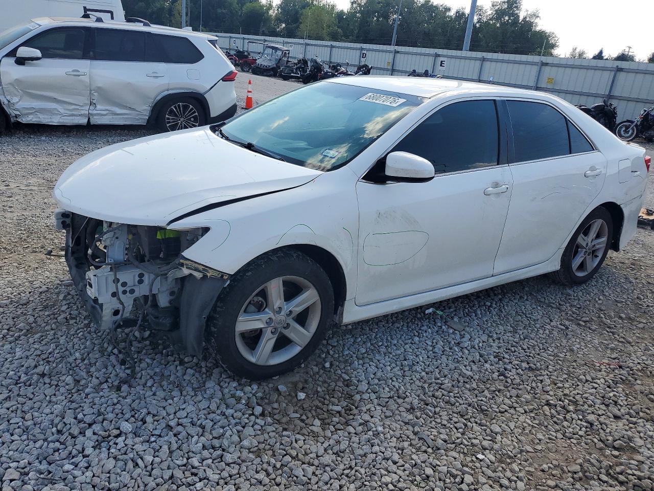 2026 TOYOTA CAMRY