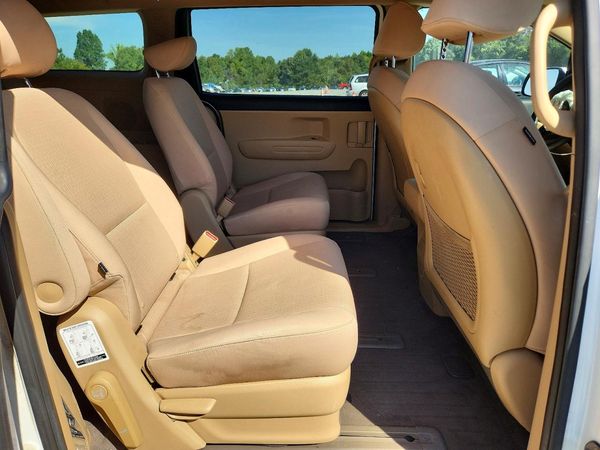 2016 KIA SEDONA L
