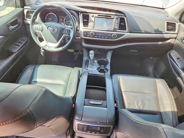 2018 TOYOTA HIGHLANDER