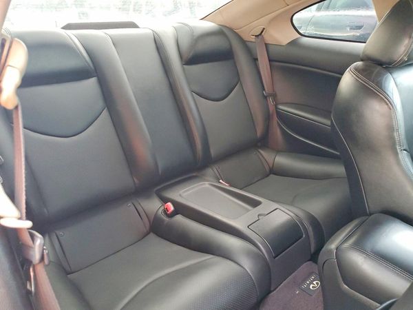 2012 INFINITI G37