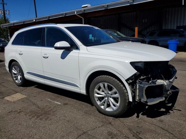 2017 AUDI Q7