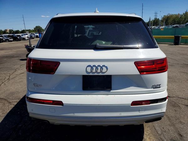 2017 AUDI Q7