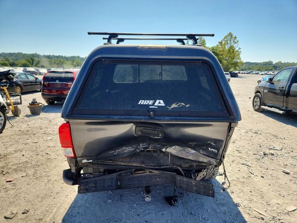 2017 TOYOTA TACOMA — DIRR