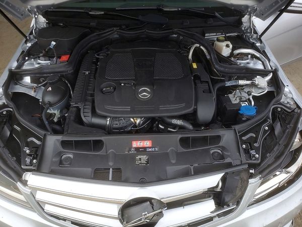 2012 MERCEDES-BENZ C