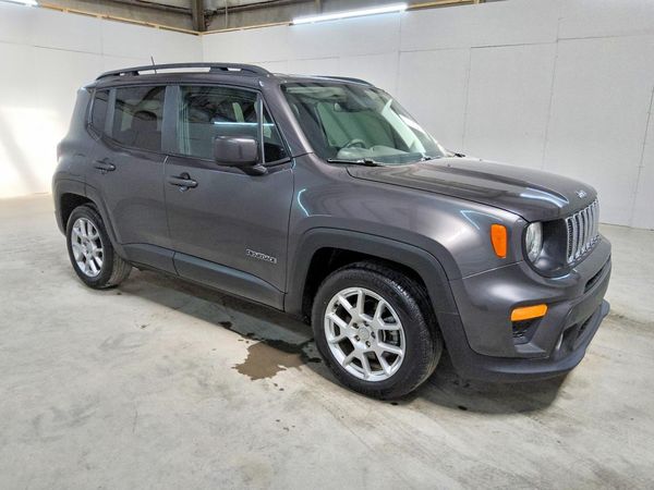 2019 JEEP RENEGADE — Passenger 3/4