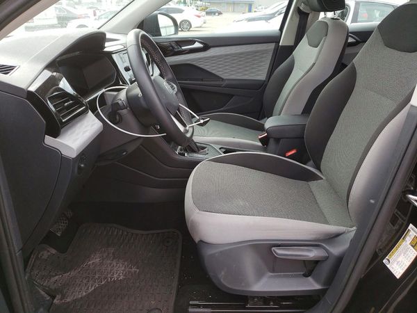 2023 VOLKSWAGEN TAOS