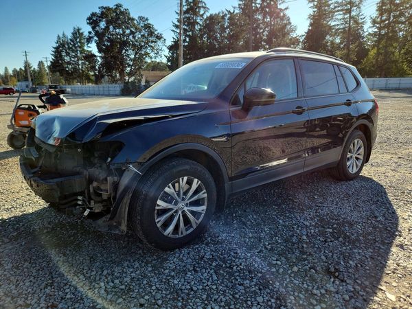 2018 VOLKSWAGEN TIGUAN — Front 3/4