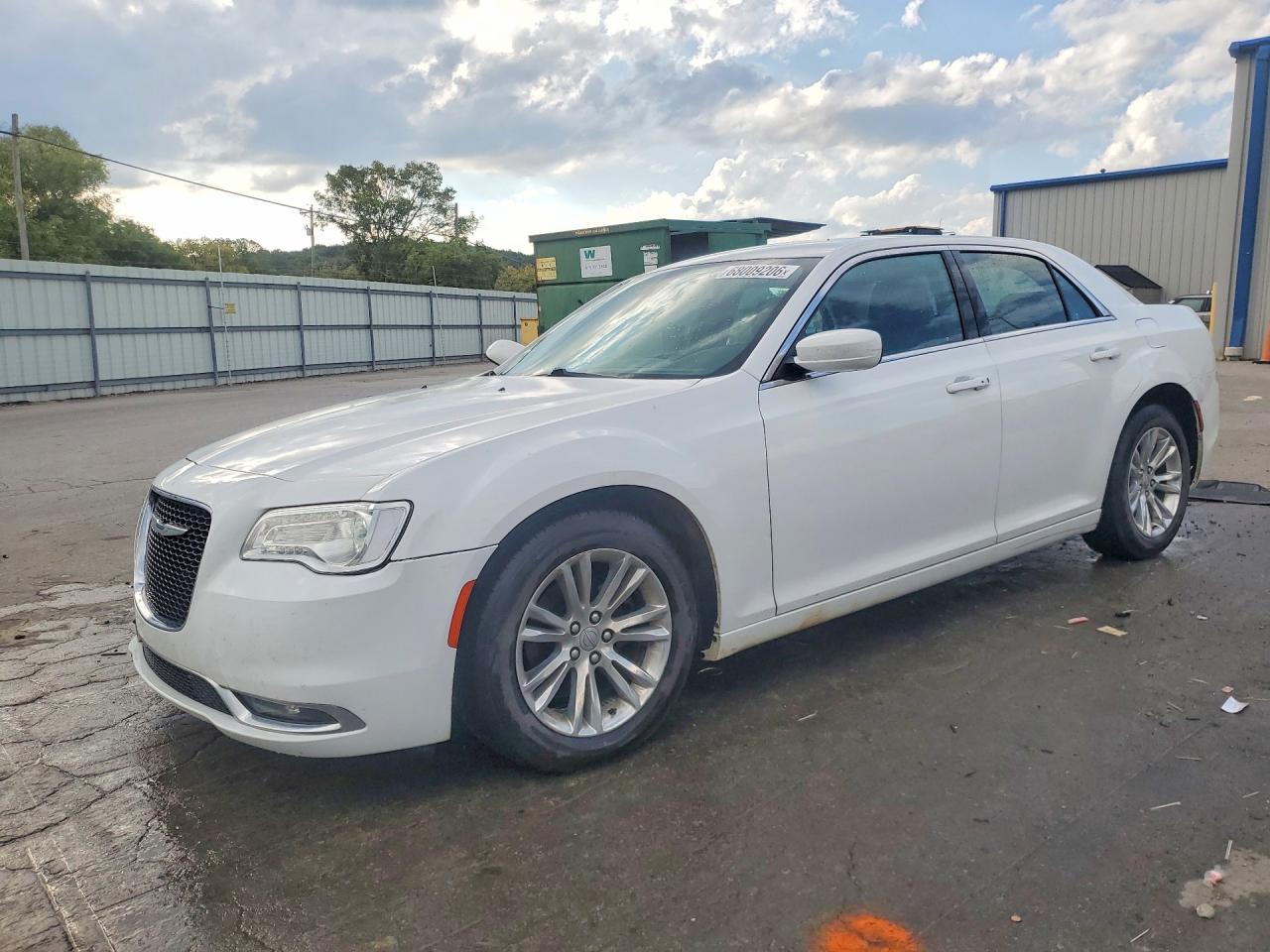 2018 CHRYSLER 300